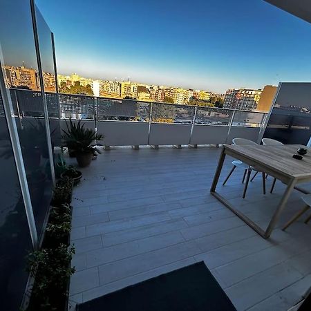 Sea&Cruise Apartment Бари Екстериор снимка